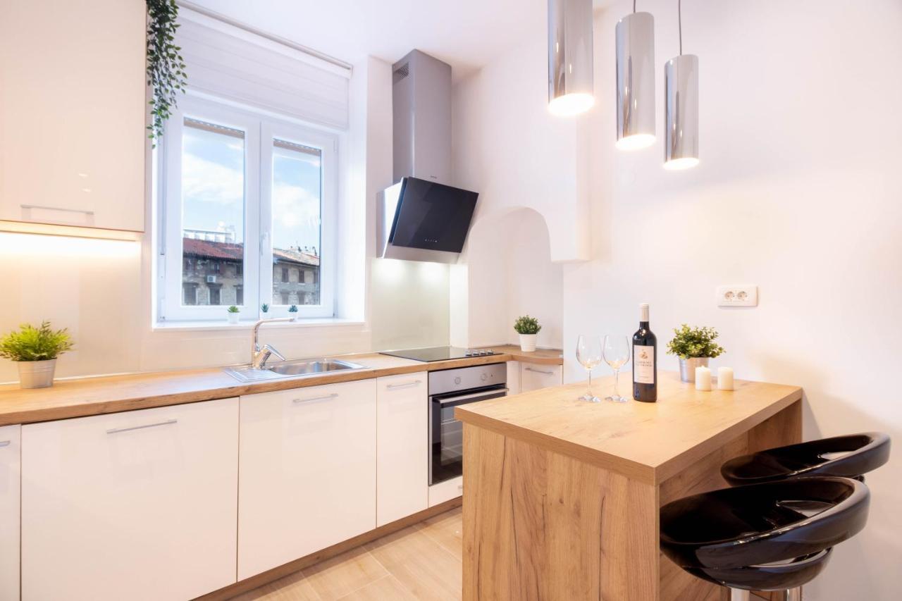 Apartments Fiorello Rijeka Eksteriør bilde